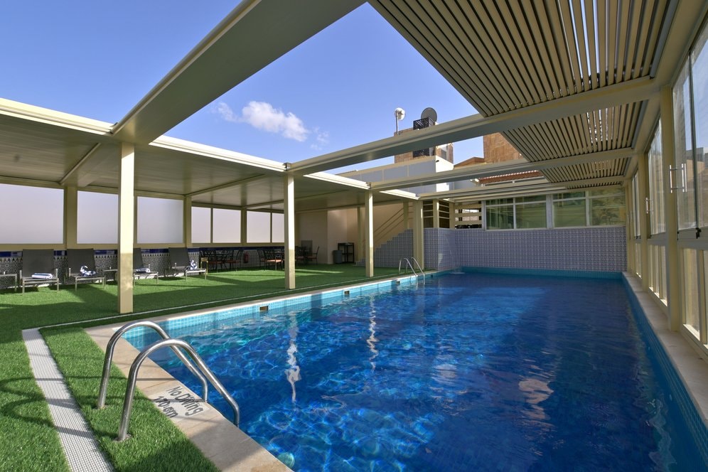 Rooftop jacuzzi terrace at Petra Moon Hotel
